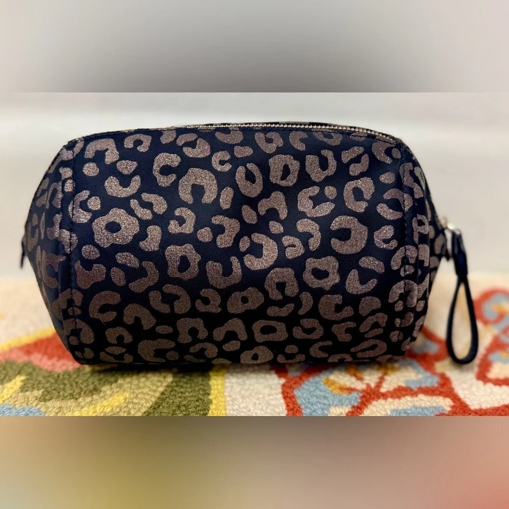 KATE SPADE Chelsea Medium Metallic Black Leopard Print Zip Pouch W/ Wristlet - Picture 3 of 16
